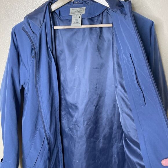 L.L. Bean Jacket Woman's Small Blue Full Zip Hooded Rain Coat Pockets Casual - Picture 6 of 11
